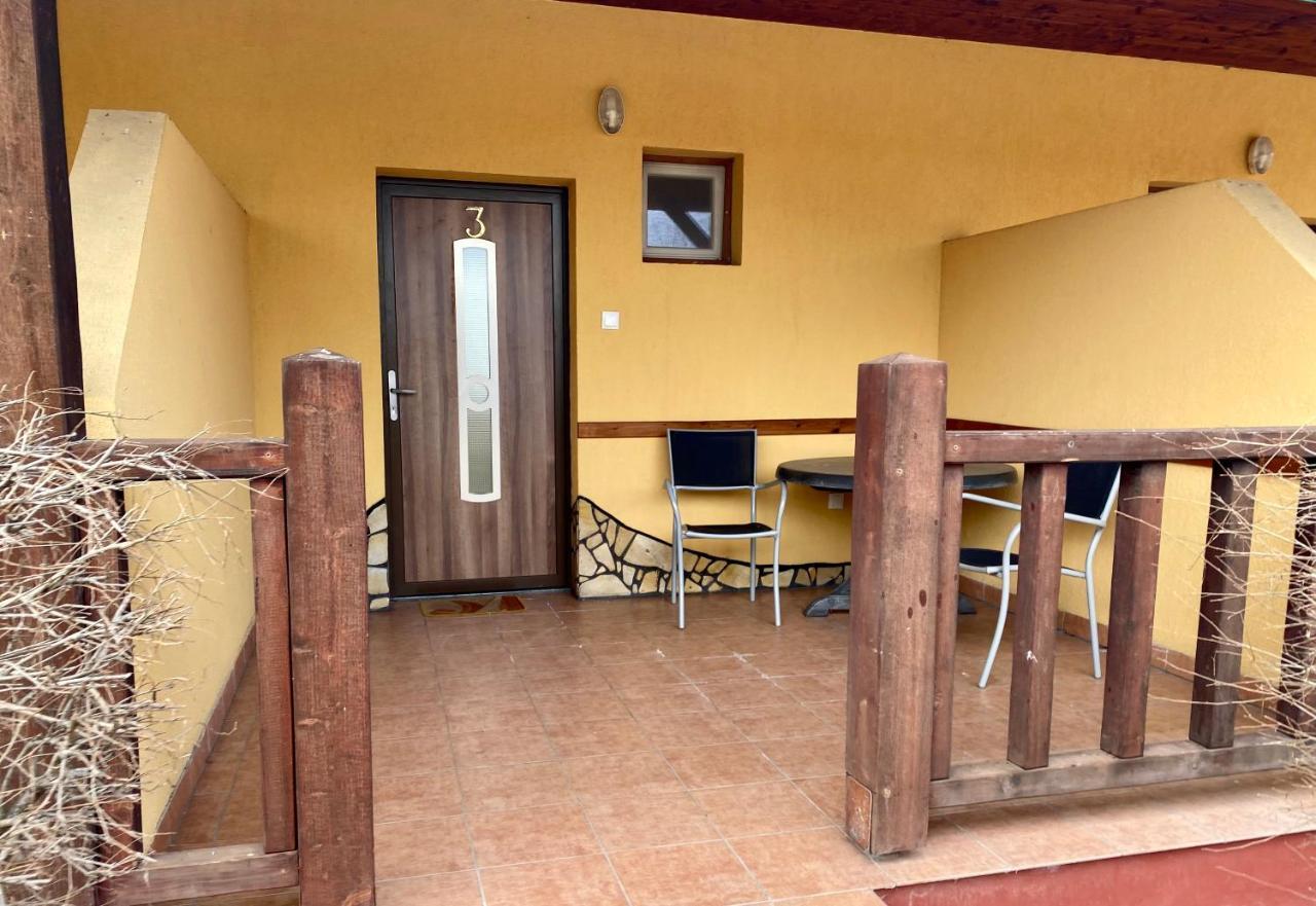 Ligetalja Termal Hotel Peneszlek Exterior photo