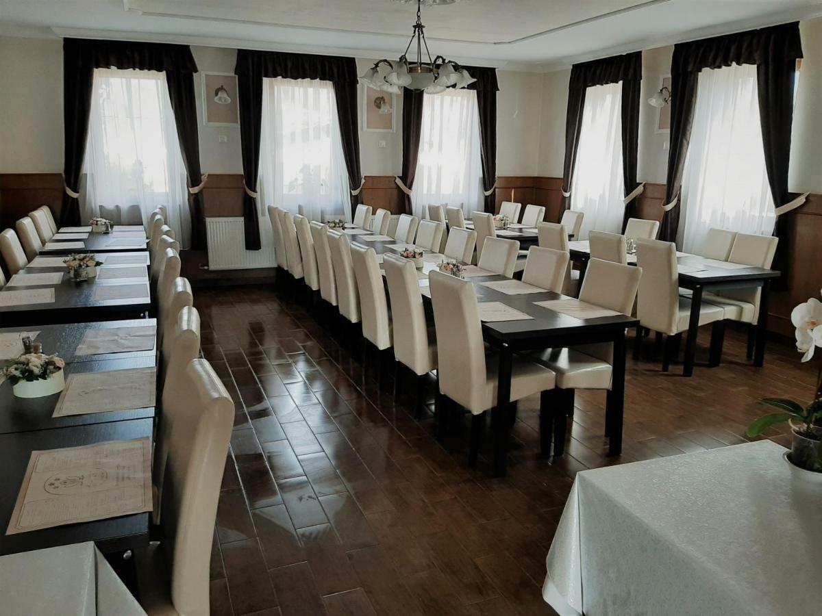 Ligetalja Termal Hotel Peneszlek Exterior photo
